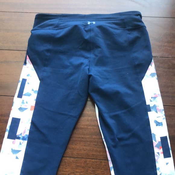 Under armour studio crops - Picture 3 of 3